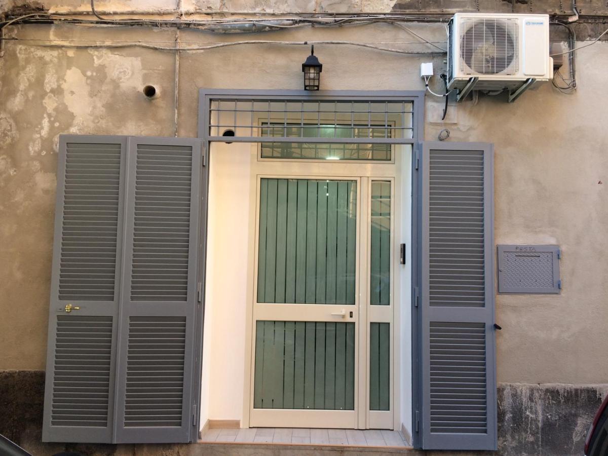 فيلا Flat In Center Historic نابولي المظهر الخارجي الصورة